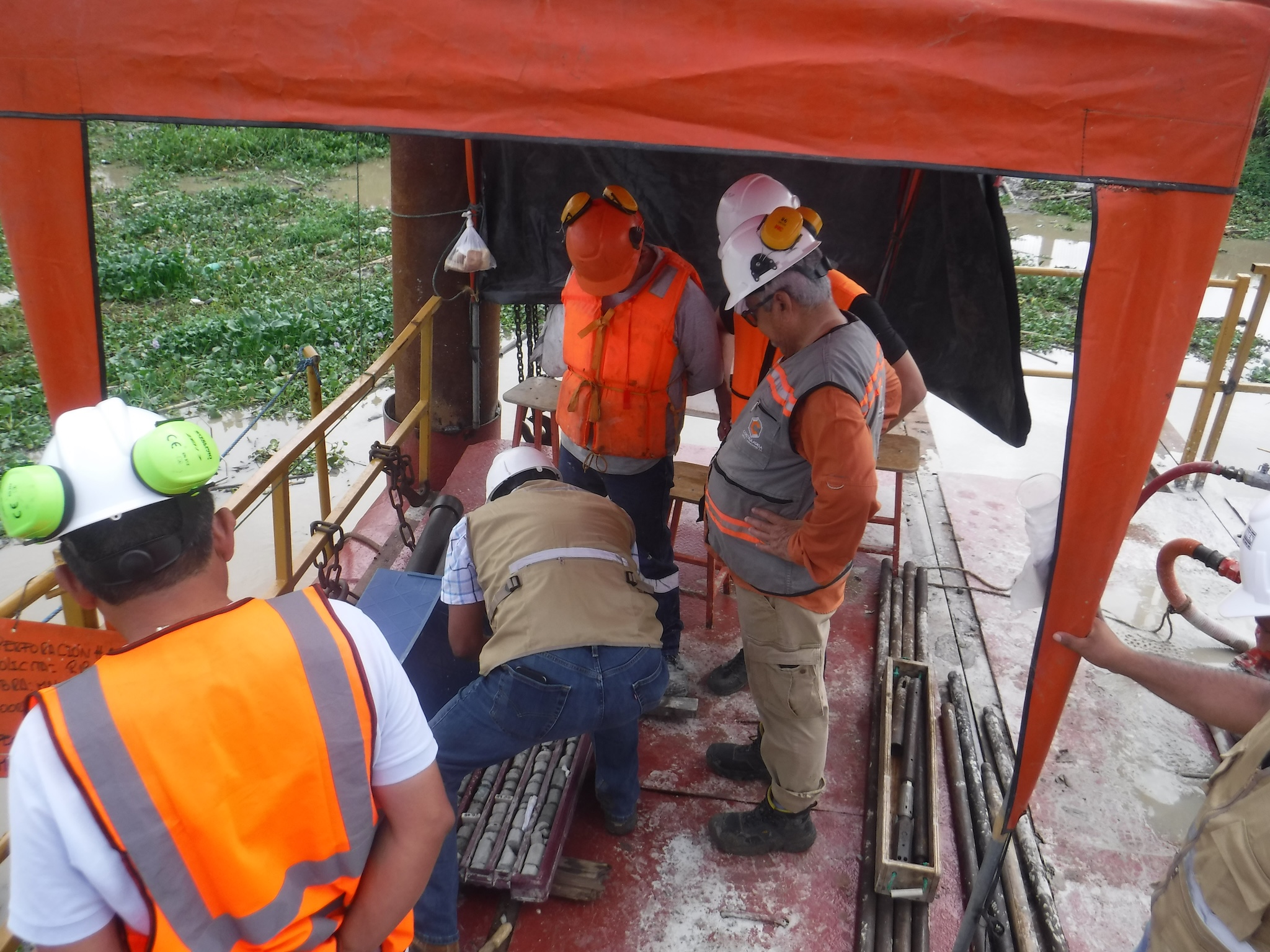 Instalaciones y equipo técnico Construladesa